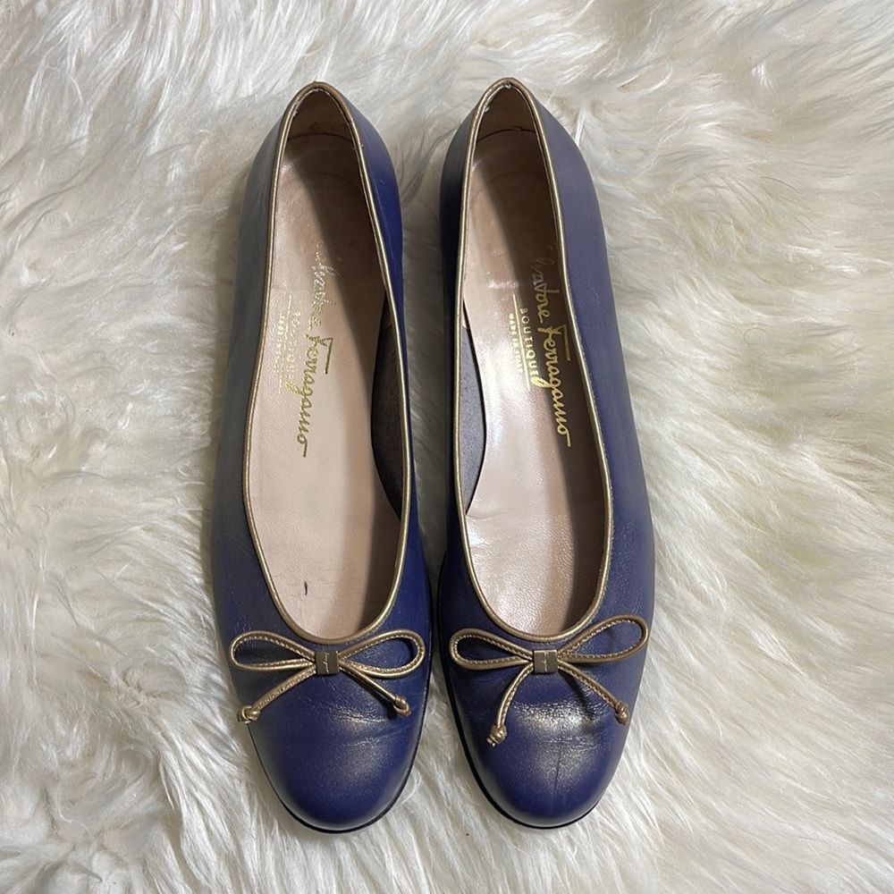 Salvatore Ferragamo flats